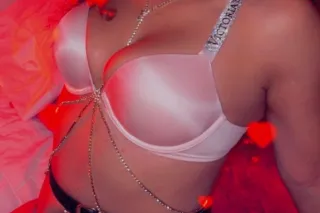 🚨AVAILABLE RIGHT NOW!💋DOWNTOWN RENO📍ASK ABOUT MY SPECIAL 💖 - Image 8