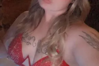 Sexy💕 curvy🥰 German doll ready... - Image 3