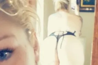 Happy Friday!!! Incall available! Who else is up early and horny today. - Image 1